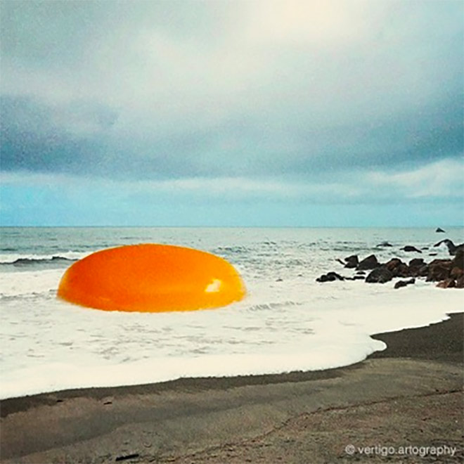 Beach Egg by Mohanad Shuraideh